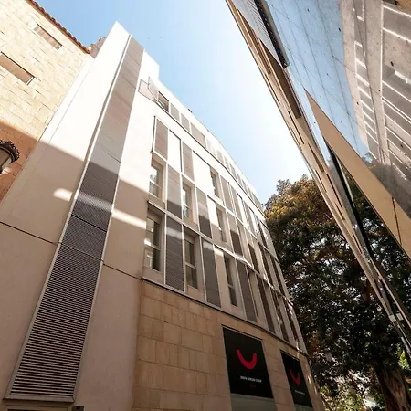 Modern 1st Floor Loft In Appartamento *